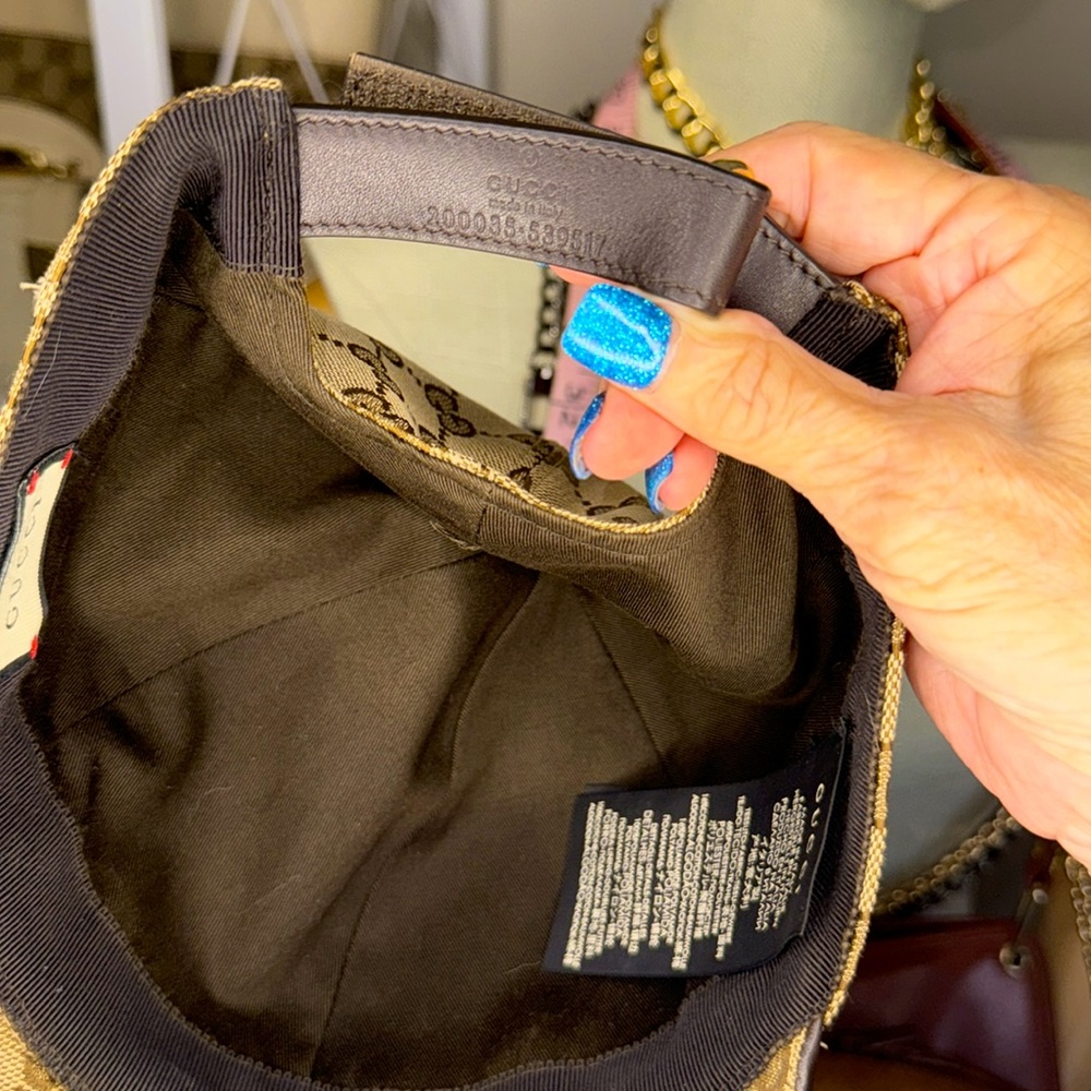 GUCCI Original GG Supreme Sherry Line Canvas Baseball Cap Beige. Authent… - Picture 9 of 12